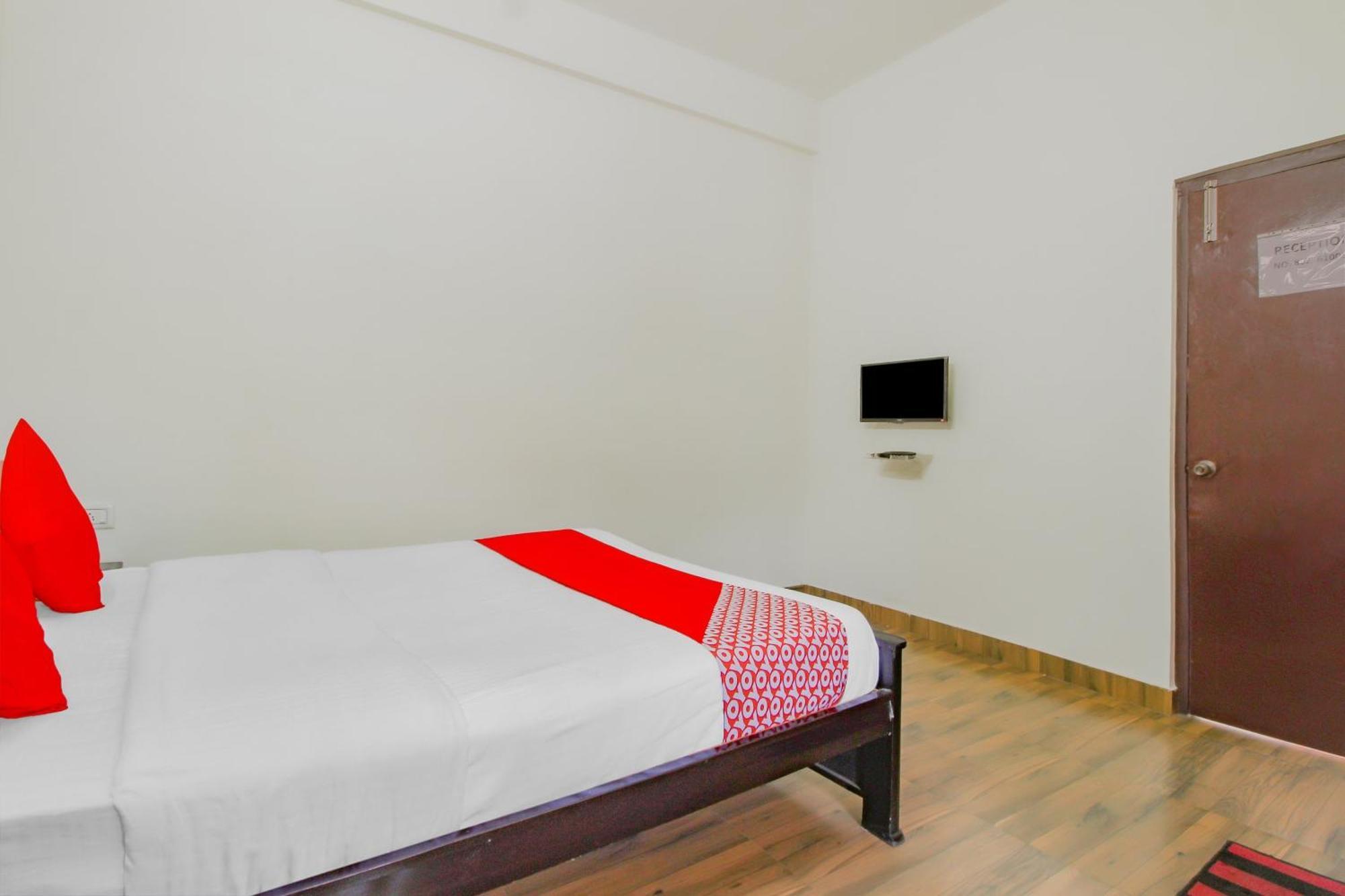 Hotel Collection O Skl Grand Bangalore Exterior foto